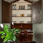 Oliveto Sul Lantgård *