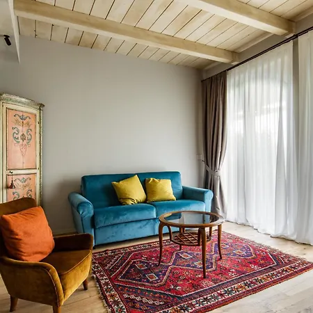 Oliveto Sul Lantgård San Nicolò